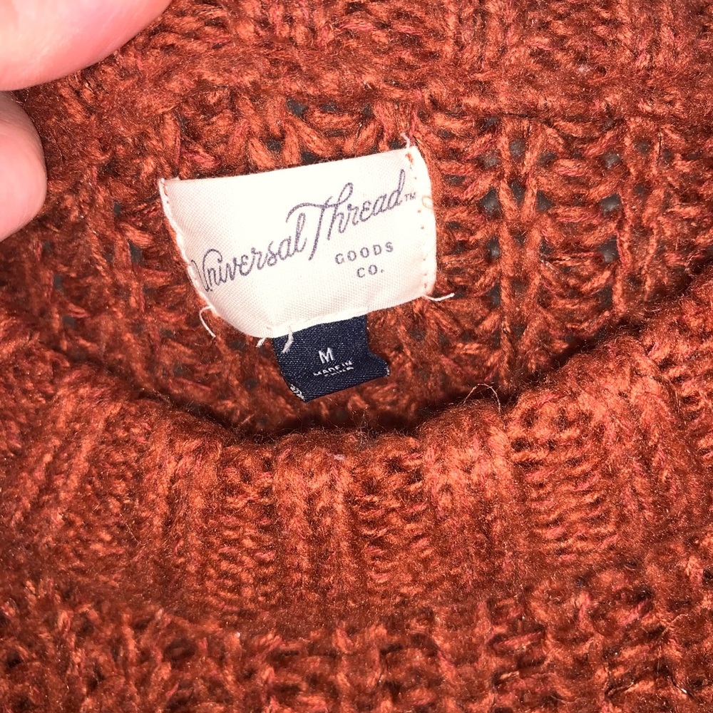 Euc Universal Threads Chunky Oversized Sweater - image 6